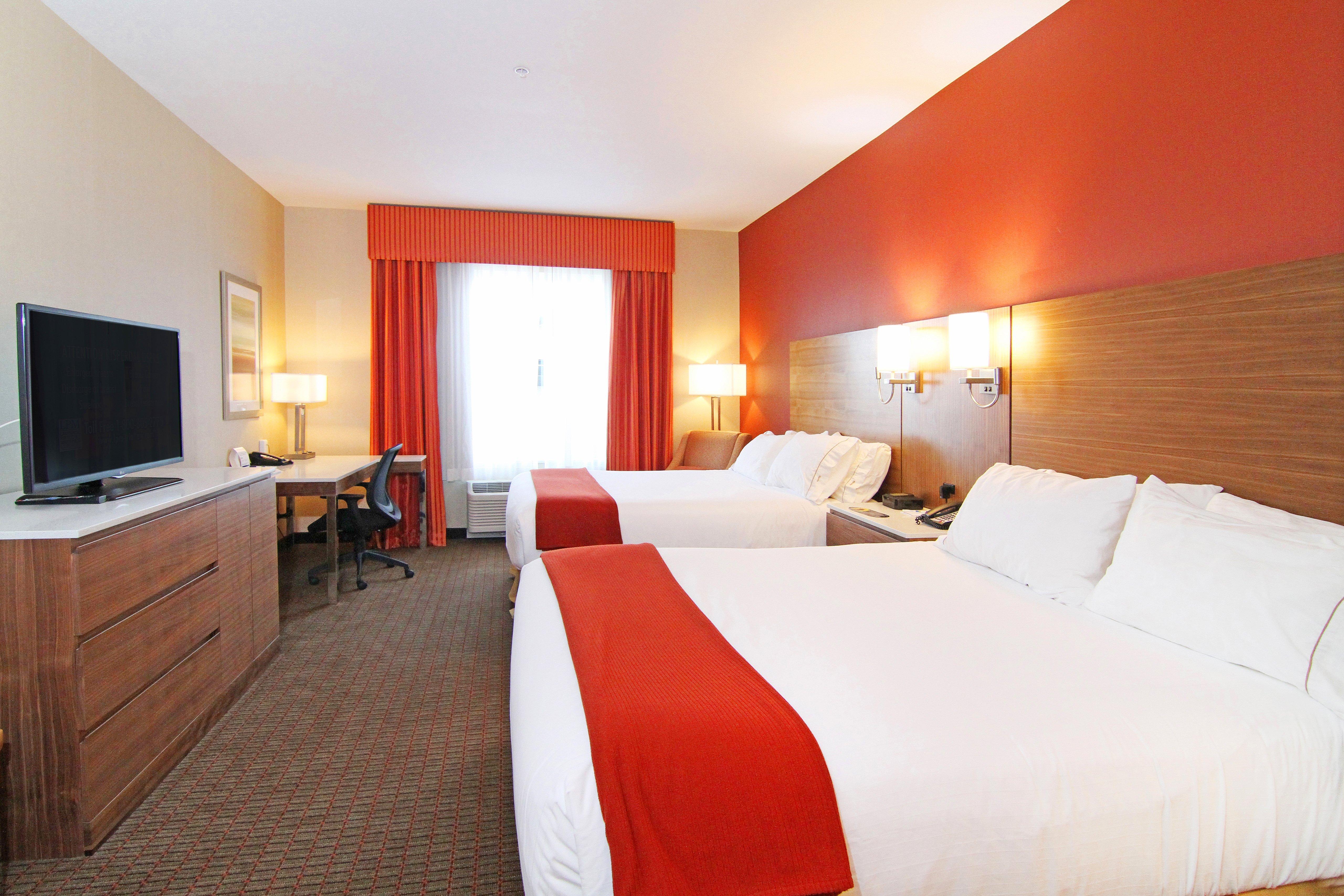 Holiday Inn Express And Suites Calgary University By Ihg Exterior photo