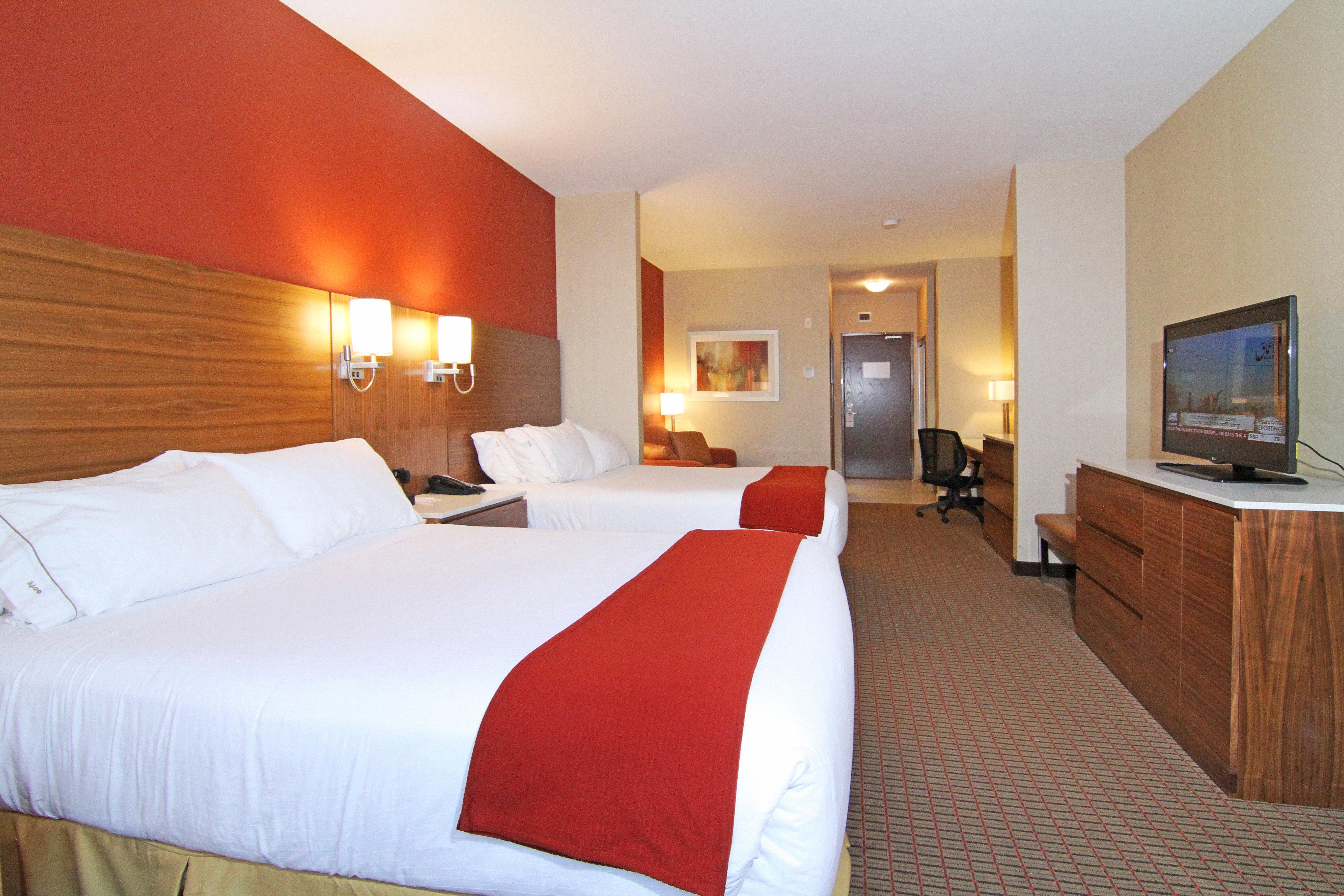 Holiday Inn Express And Suites Calgary University By Ihg Exterior photo
